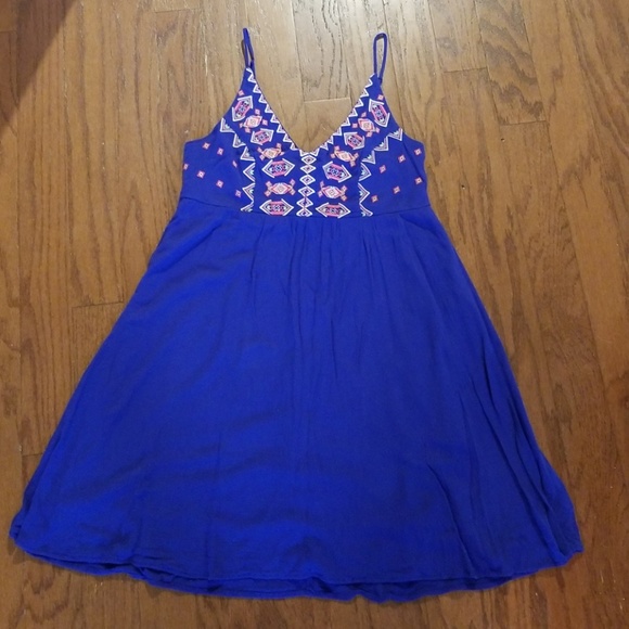 My Michelle Dresses & Skirts - My Michelle embroidered dress